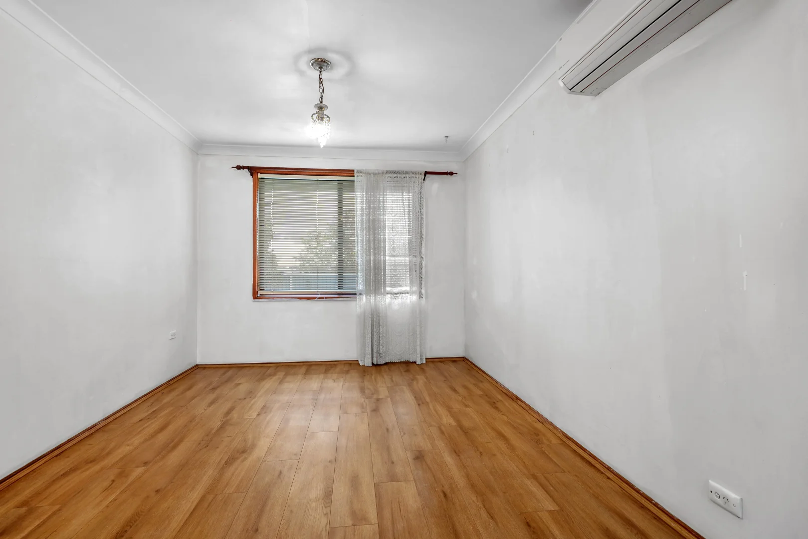 Additional image 7 of 12 Livingstone Avenue, Ingleburn NSW 2565