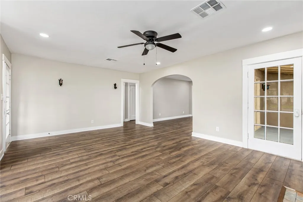 Additional image 16 of 4427 Sunnyside Dr, Riverside, CA 92506