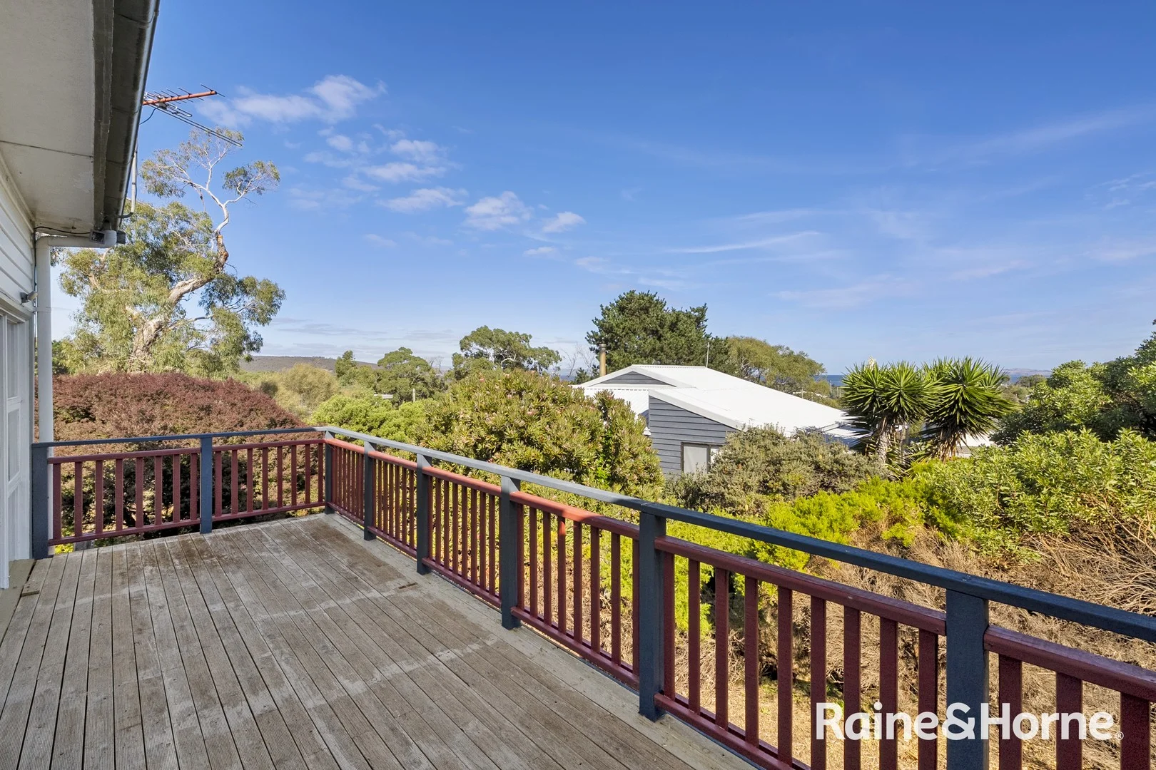 5 Gully Road, Dodges Ferry TAS 7173