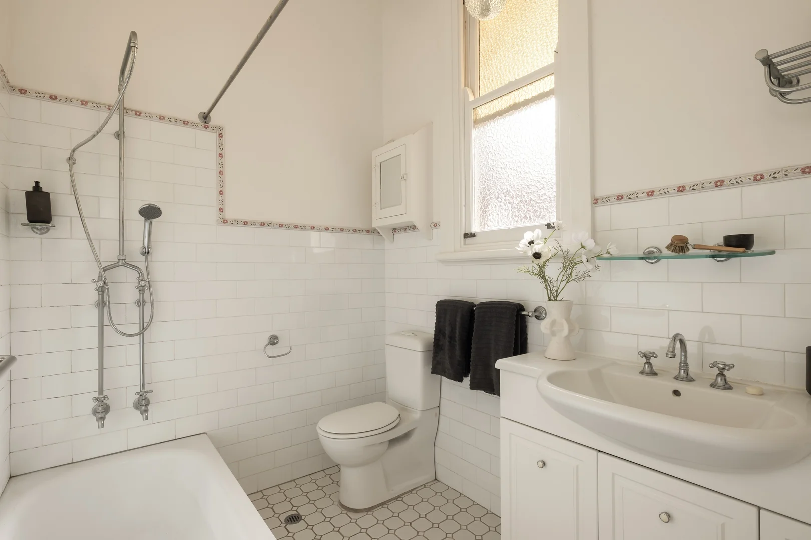 Additional image 7 of 2/4 Matong Street, Gordon NSW 2072