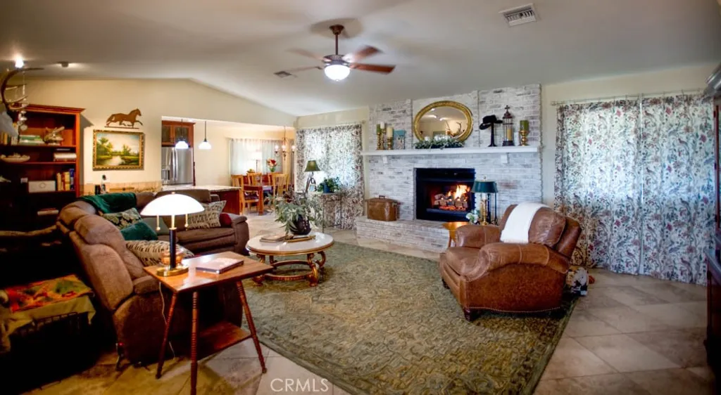 Additional image 7 of 43435 50th St W, Lancaster, CA 93536