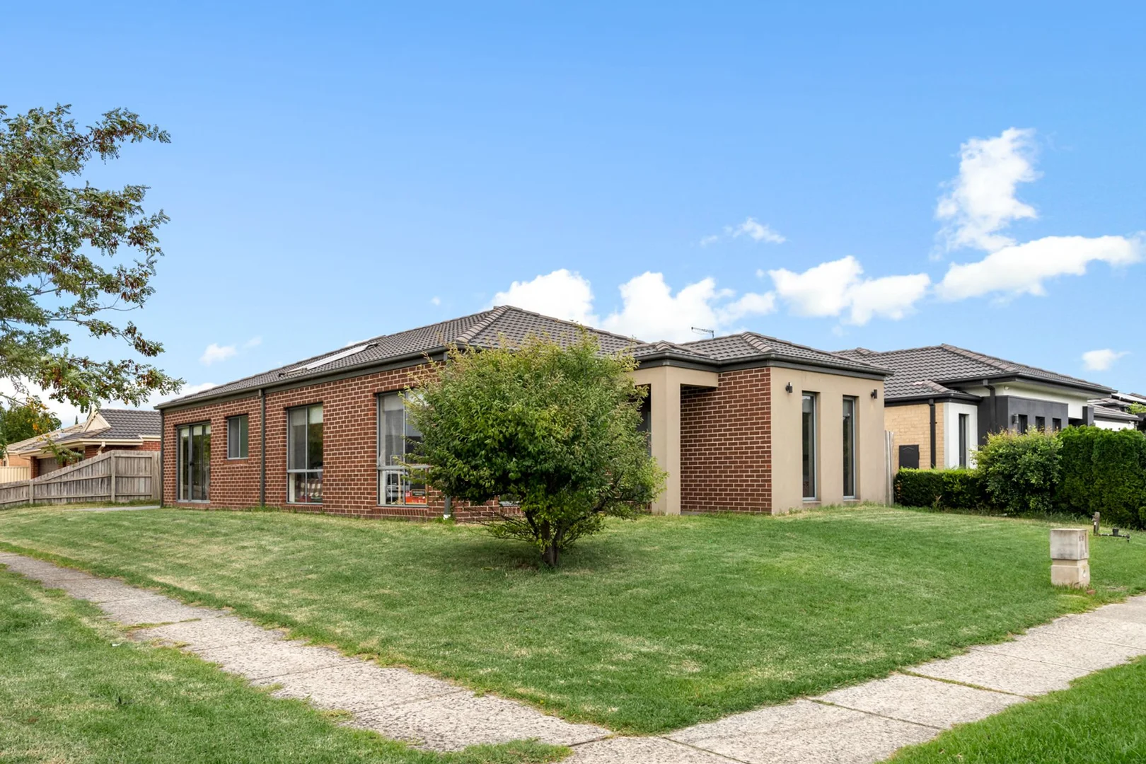 Additional image 2 of 128 Fleetwood Dr, Narre Warren VIC 3805