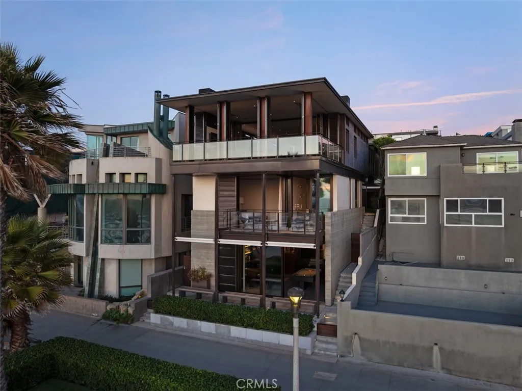 Additional image 56 of 3216 The Strand, Manhattan Beach, CA 90266