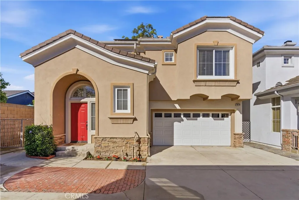 7814 Orchid Dr, Huntington Beach, CA 92648 photo 2