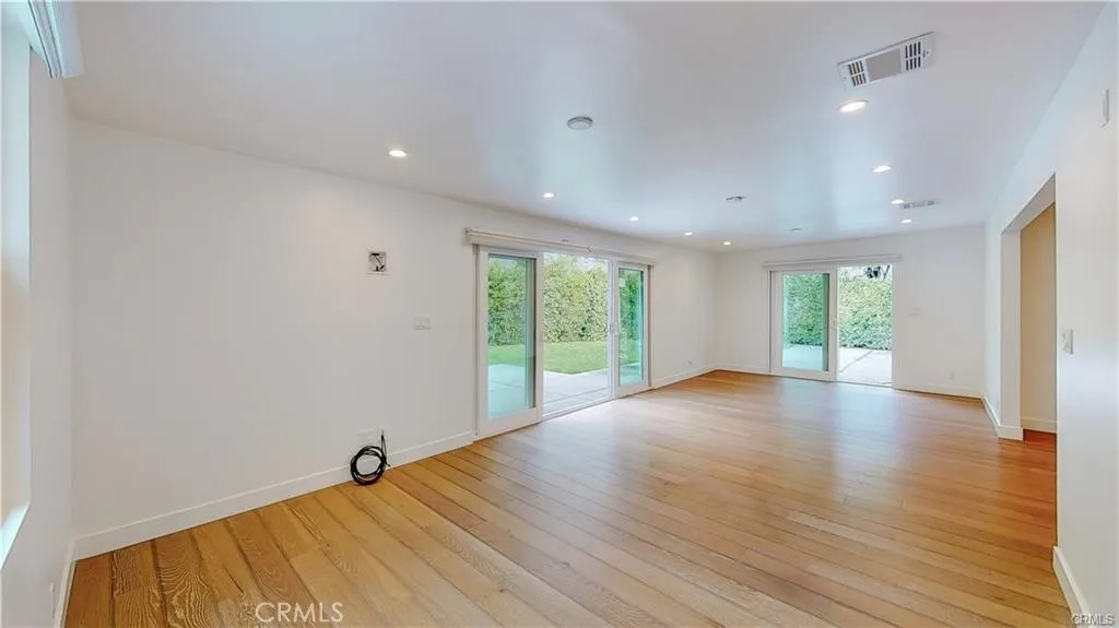 Additional image 18 of 3119 Mesa Verde Dr, Burbank, CA 91504