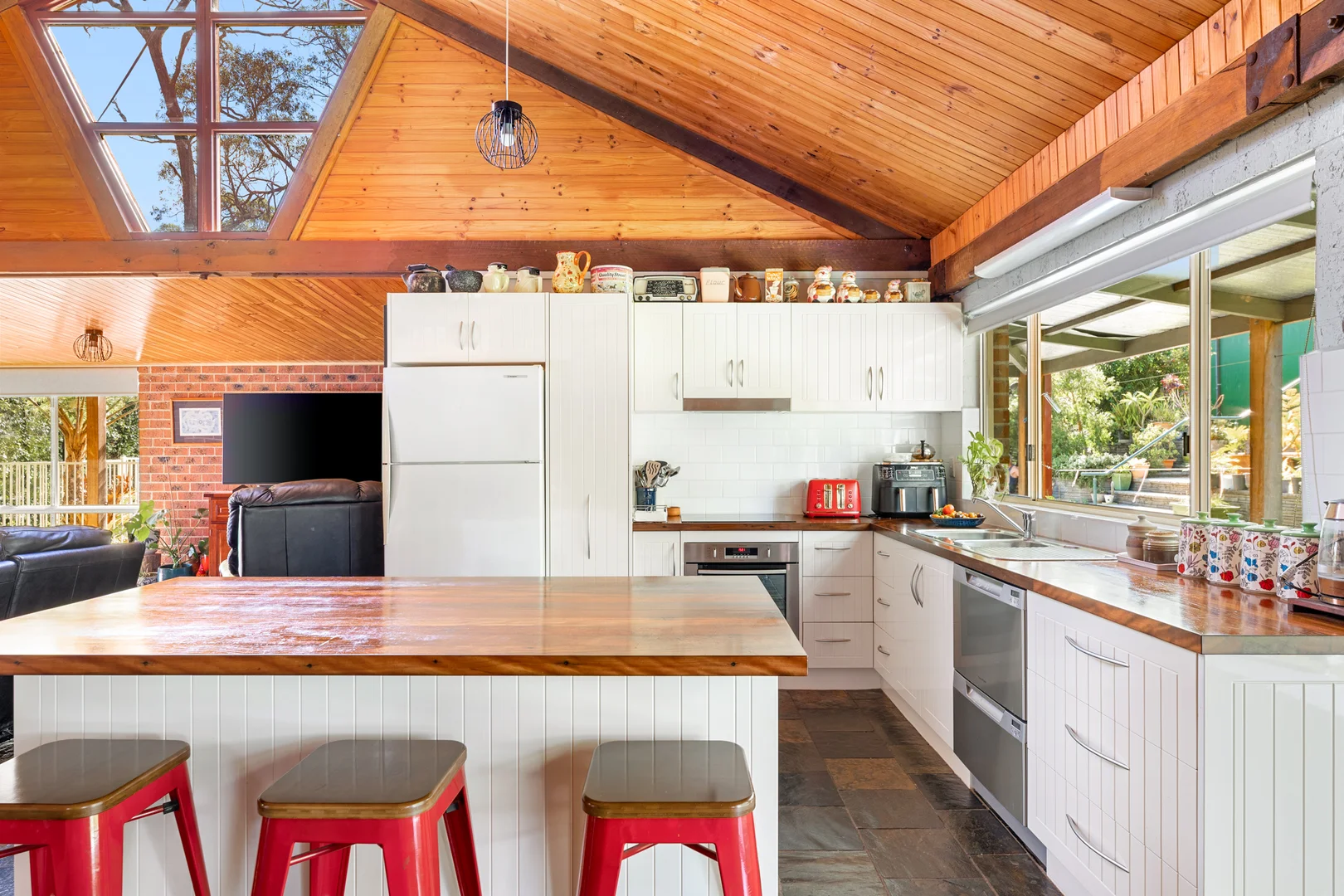 Additional image 8 of 63 Yarragee Road, Moruya NSW 2537