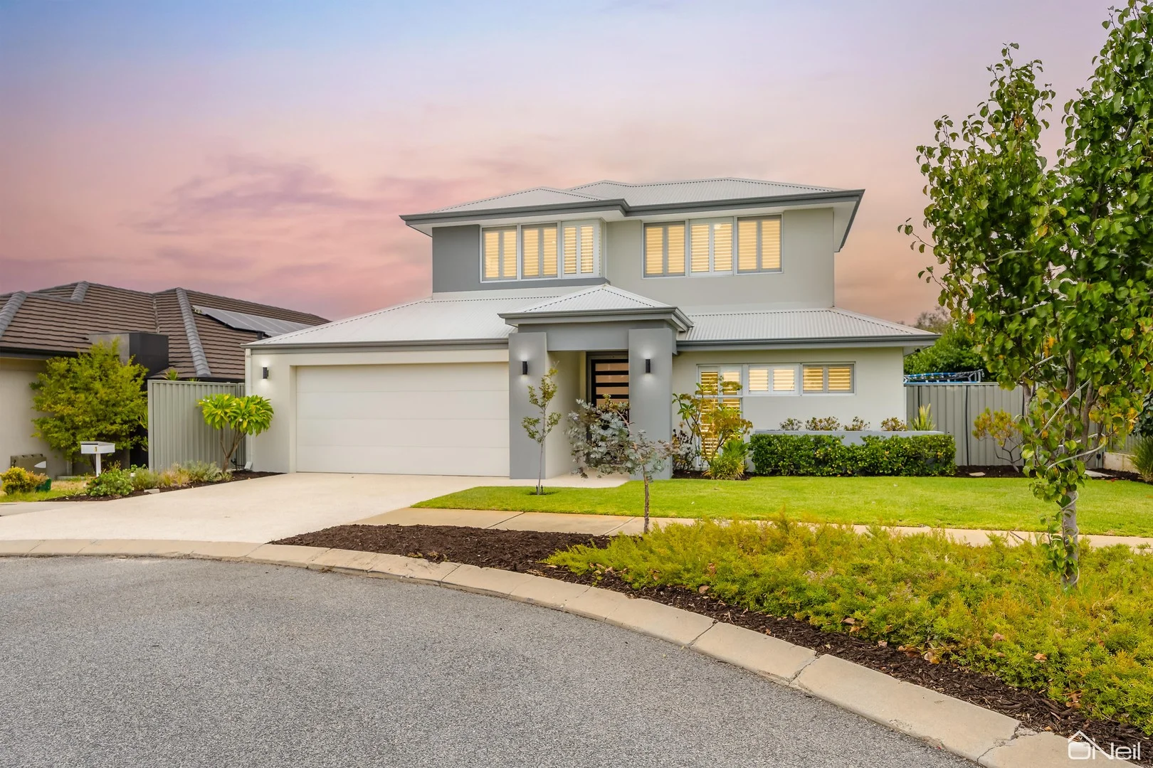 1 Exeter Court, Piara Waters WA 6112 photo 2