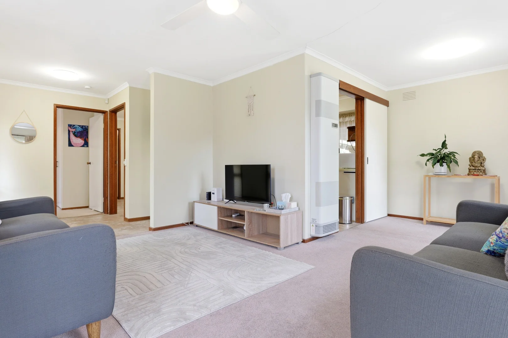 Additional image 4 of 32 Shoalhaven Street, Werribee VIC 3030
