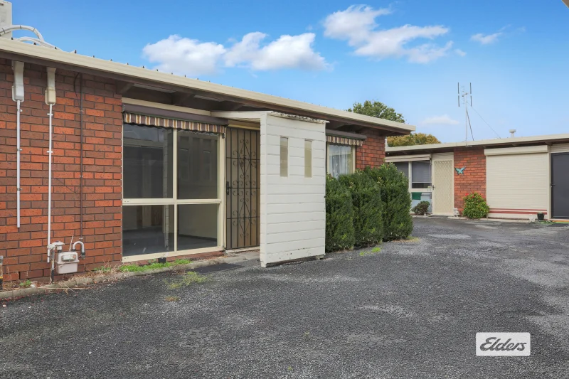 2/1 O'Reilly Court, Moe VIC 3825