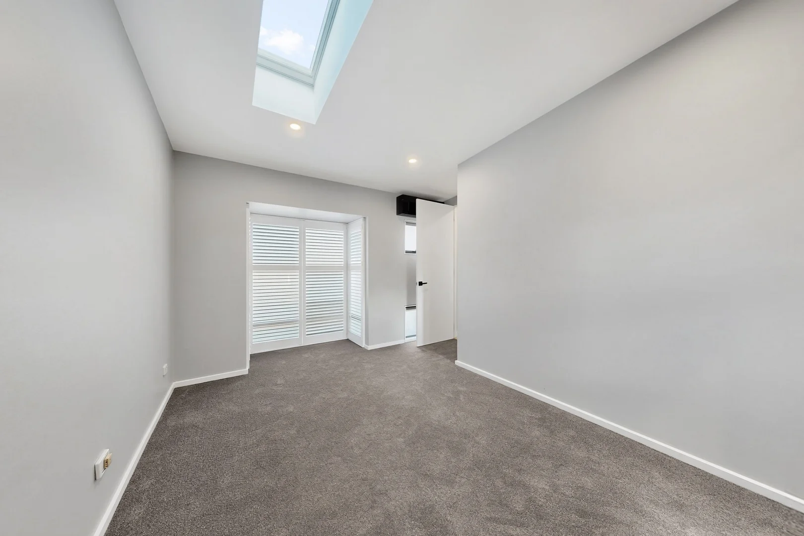 Additional image 10 of 2/509 St Kilda Street, Elwood VIC 3184