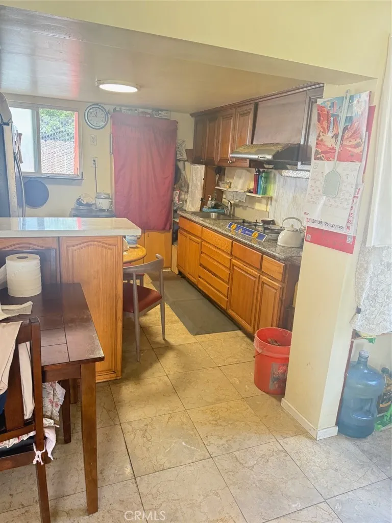 Additional image 20 of 122 E Park St, Ontario, CA 91761