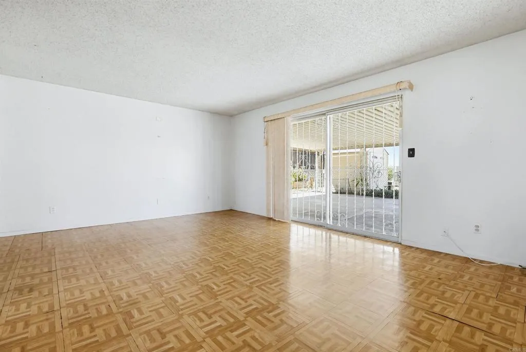 Additional image 57 of 7128 Jacmar Avenue, San Diego, CA 92114