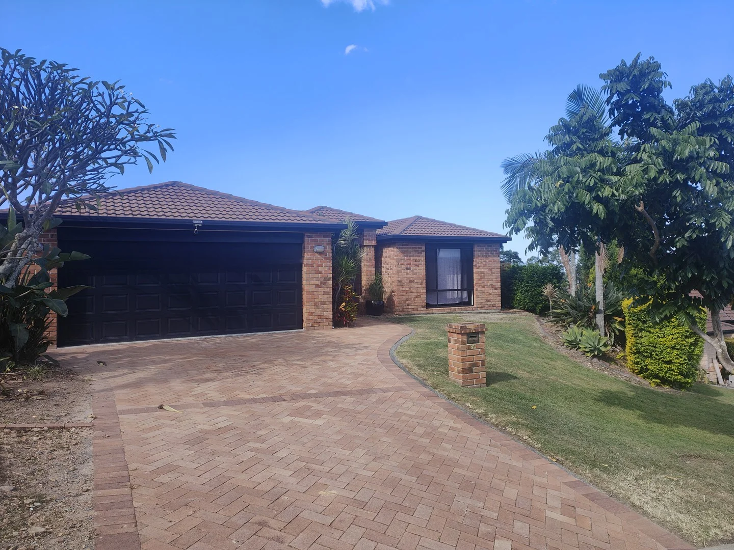 29 Pago Terrace, Pacific Pines QLD 4211