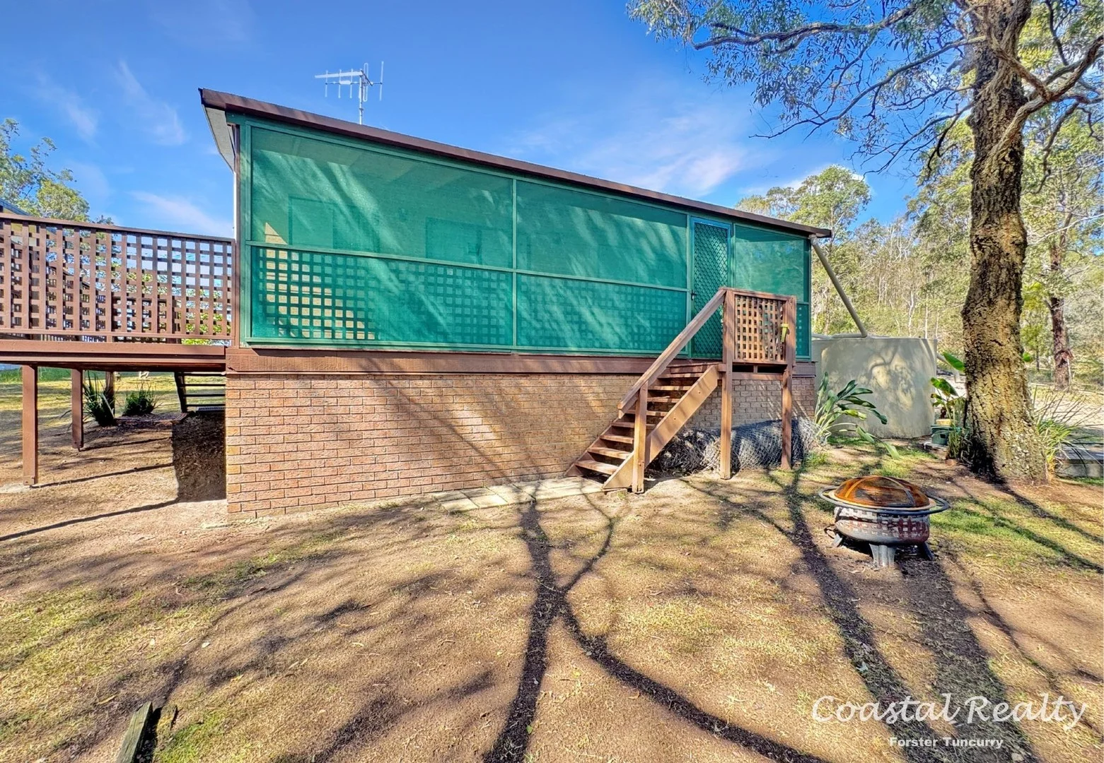 41 Moorooba Road, Coomba Park NSW 2428