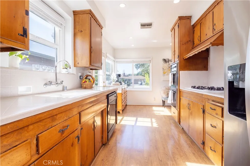 Additional image 51 of 5812 Bucknell Ave, Valley Village, CA 91607
