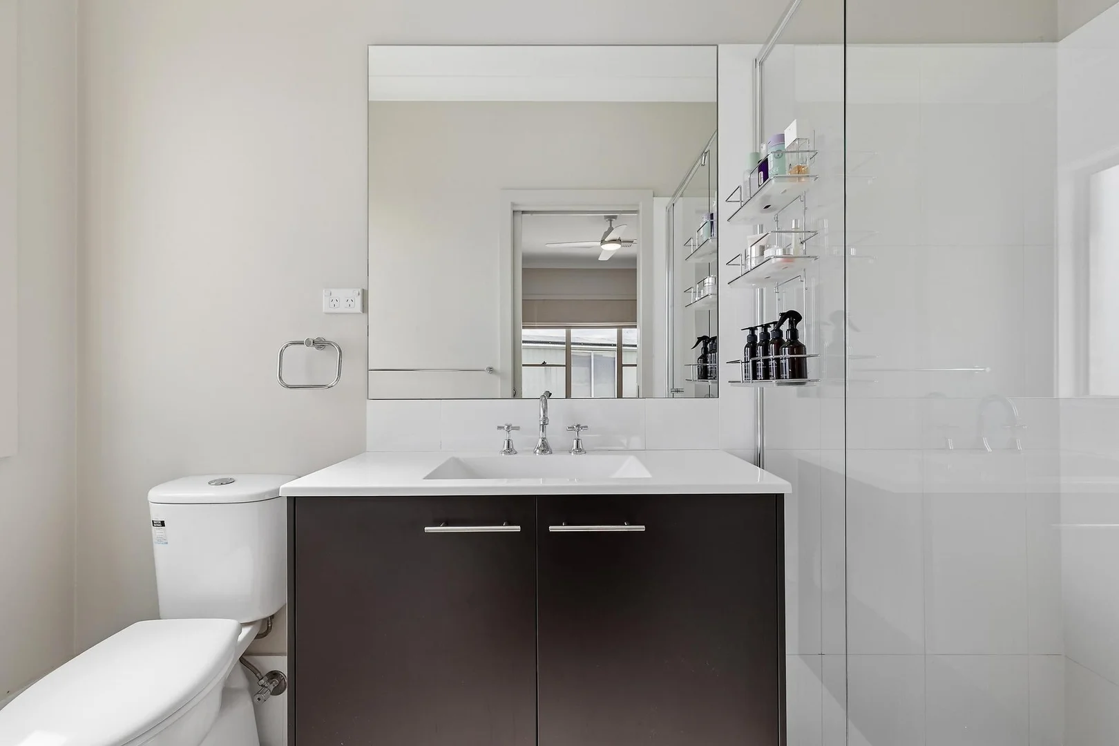 Additional image 12 of 33 Yass Valley Way, Yass NSW 2582