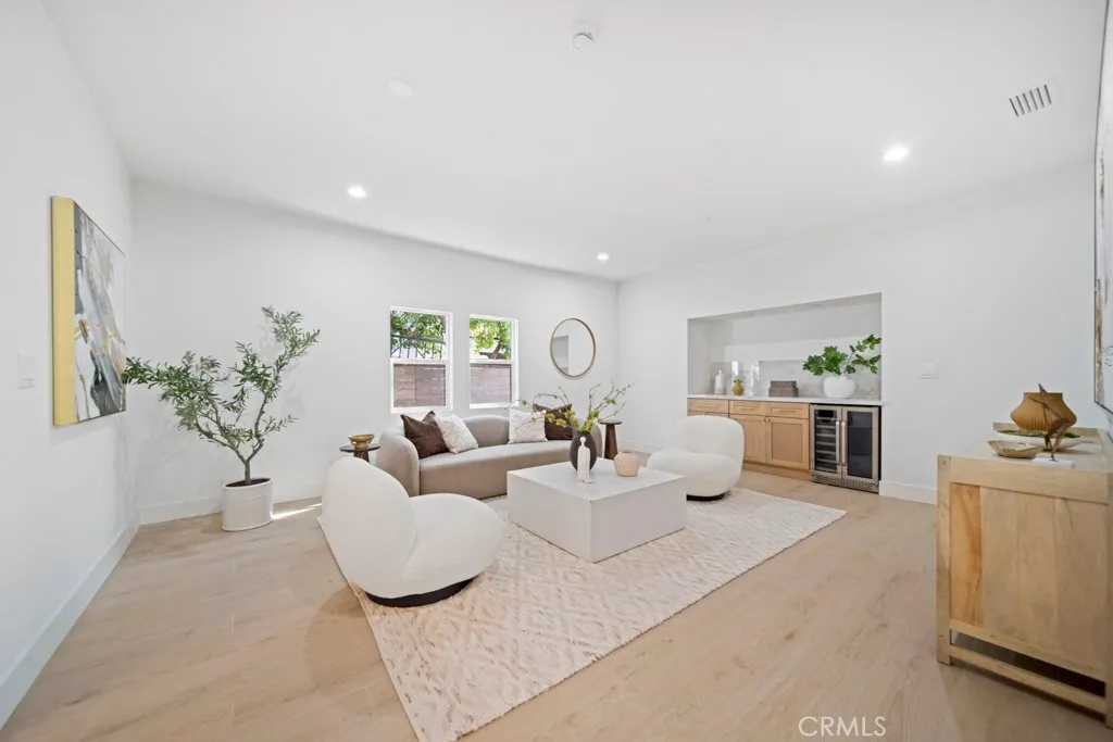 Additional image 9 of 1676 W 24th St, Los Angeles, CA 90007