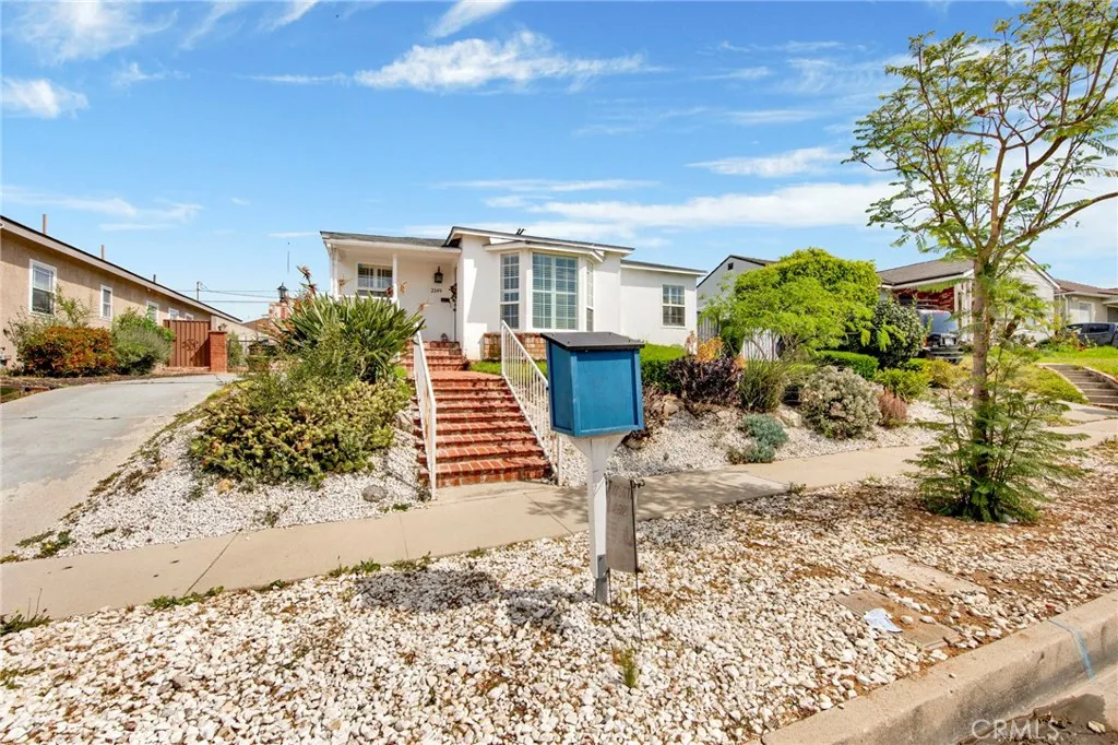 Additional image 31 of 2149 Cullivan Street, Los Angeles, CA 90047