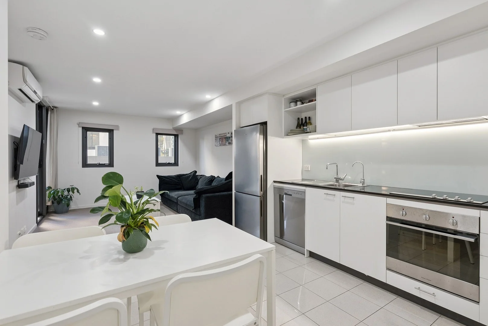 28/208 Adelaide Terrace, East Perth WA 6004