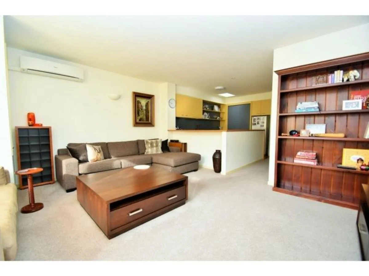 Additional image 3 of 2 Thomas Street, Port Melbourne VIC 3207