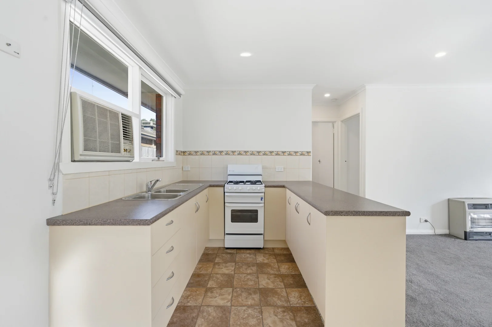 Additional image 3 of 1/1 Acacia Court, Ringwood VIC 3134