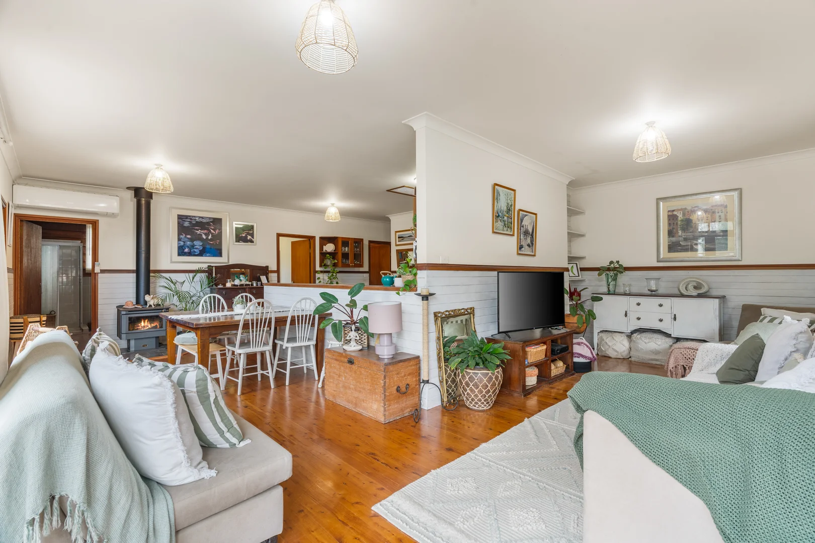 Additional image 3 of 24 Normandy Street, Narrawallee NSW 2539