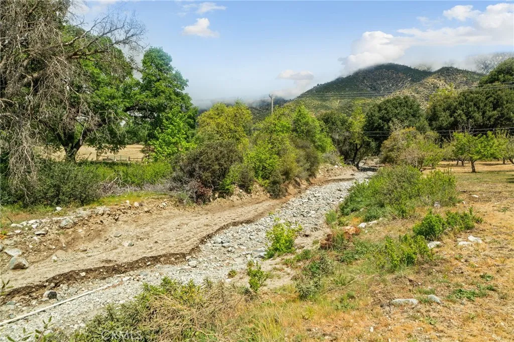 Additional image 101 of 39804 Pine Bench Rd, Yucaipa, CA 92399