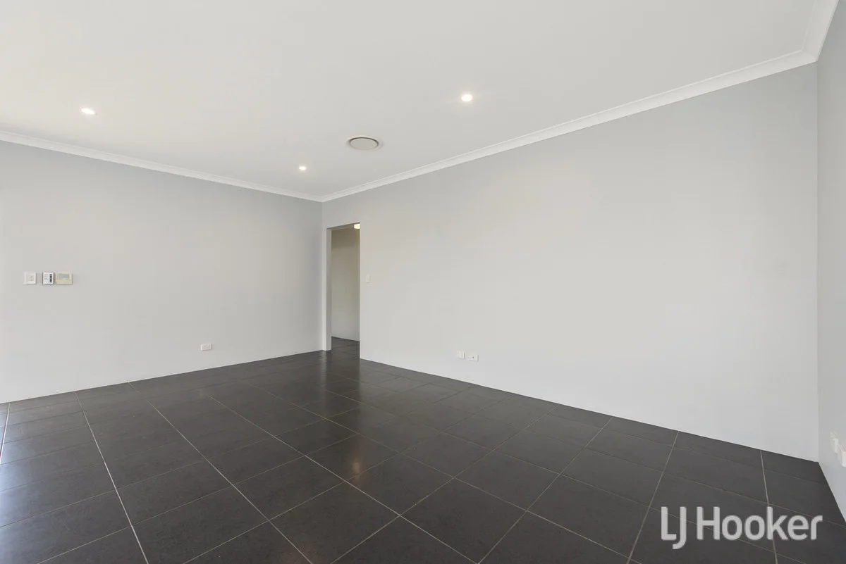 Additional image 12 of 11 Lockhart Street, Coodanup WA 6210