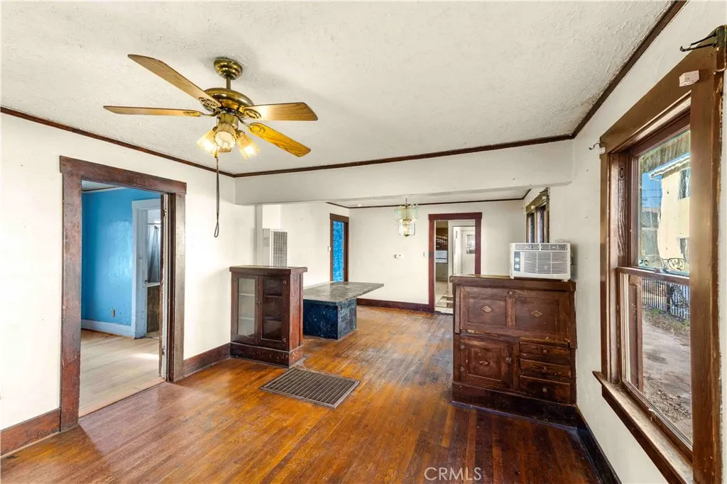 Additional image 25 of 225 E 67th St, Los Angeles, CA 90003