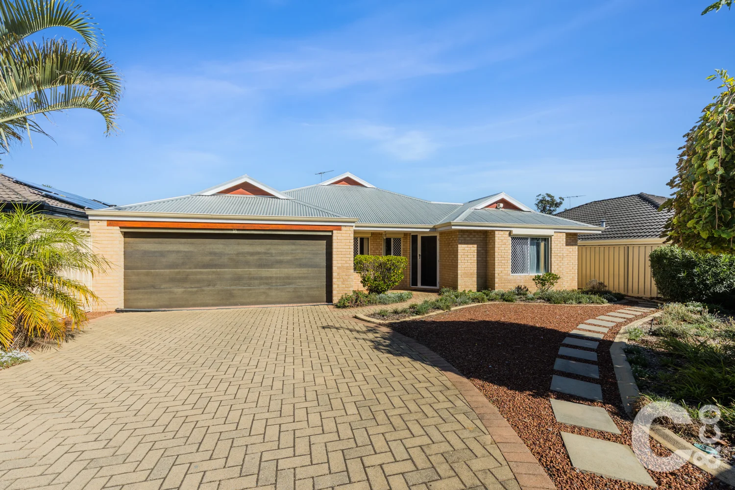 18 Hueston Lookout, Leda WA 6170