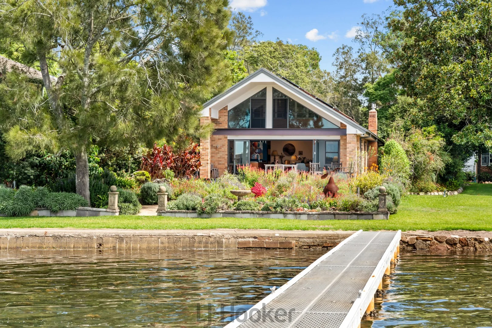 105 Excelsior Parade, Carey Bay NSW 2283
