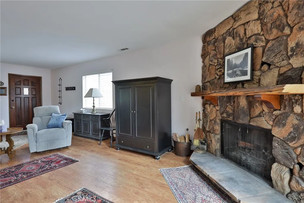 Additional image 52 of 39177 Arapahoe Road, Fawnskin, CA 92333