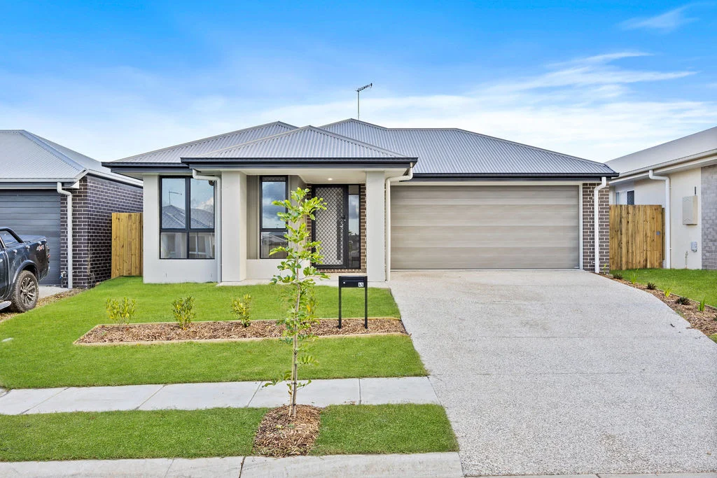 45 Proctor Circuit, Logan Reserve QLD 4133