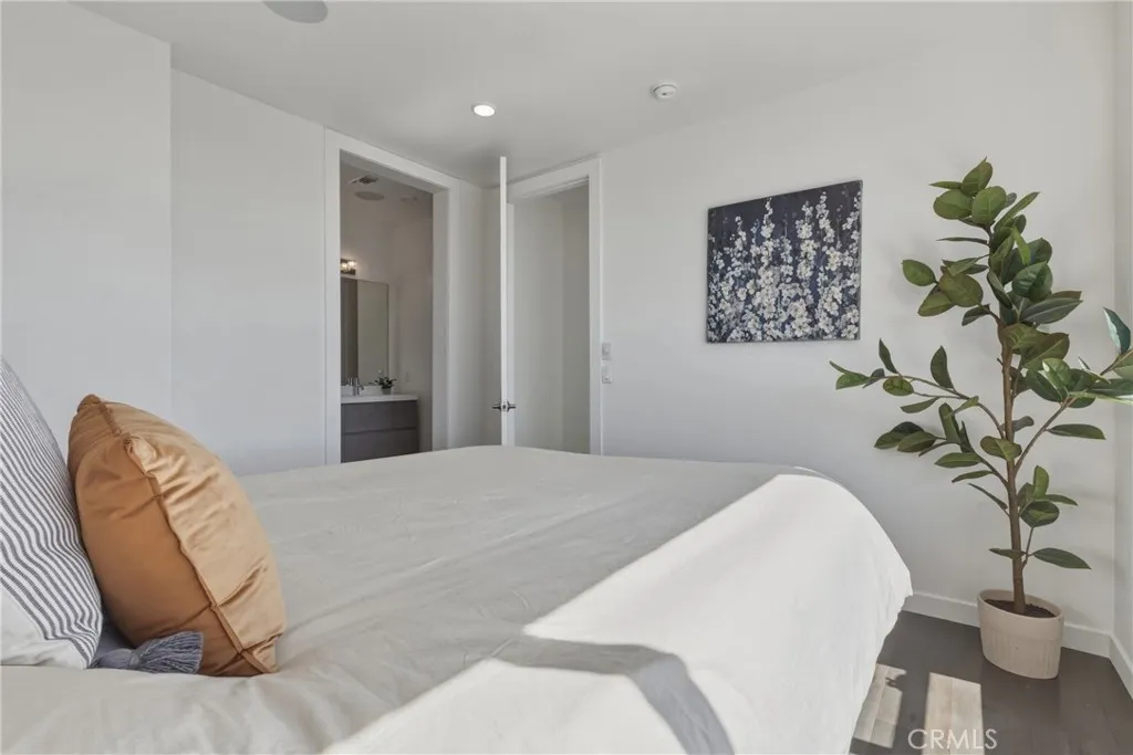 Additional image 17 of 1301 Tamarind Avenue, Hollywood, CA 90028
