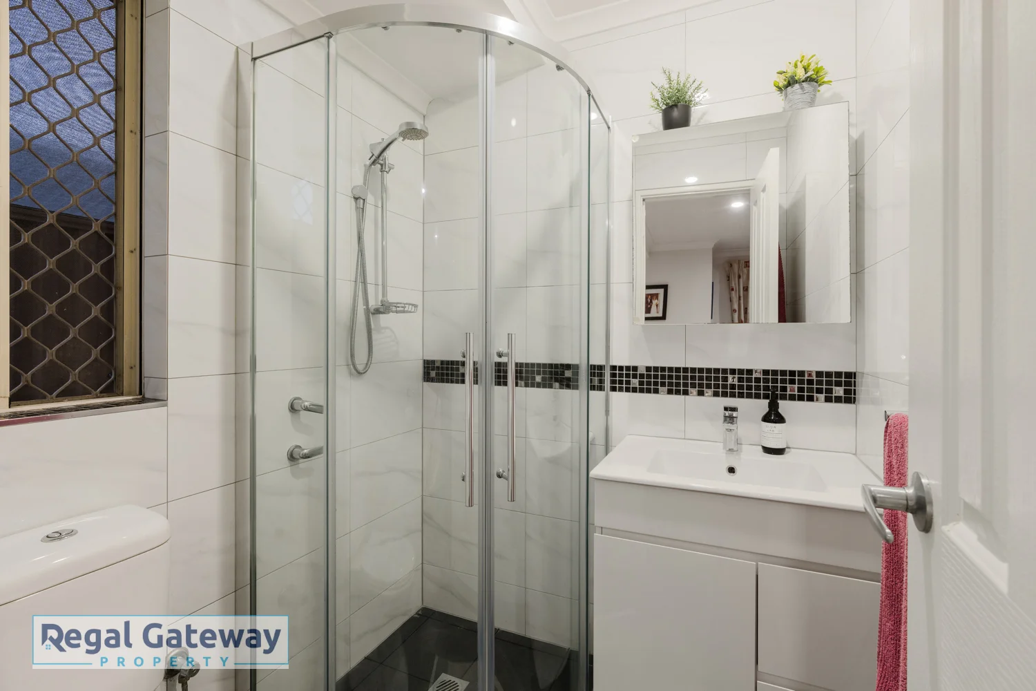 Additional image 6 of 38 Parkfield Boulevard, Bertram WA 6167