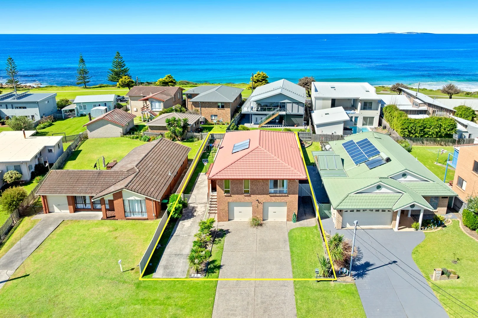 8 Kianga Parade, Kianga NSW 2546