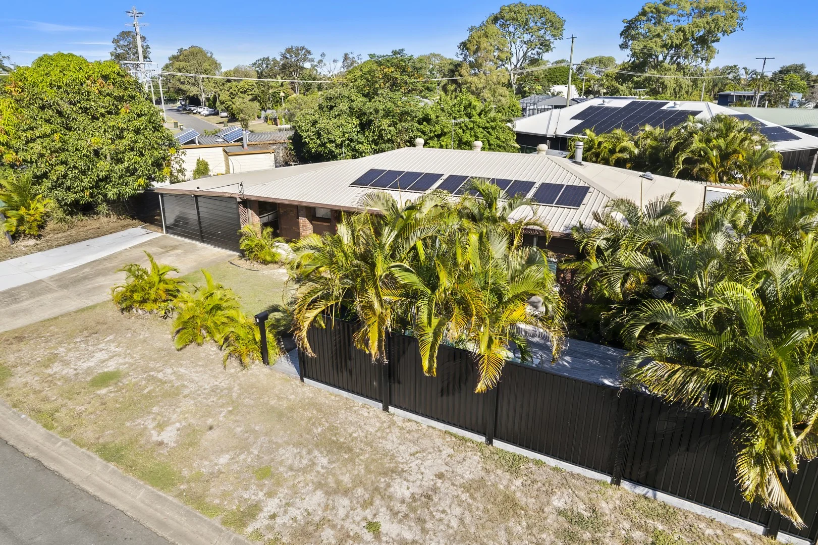 4 Patrick Street, Beachmere QLD 4510