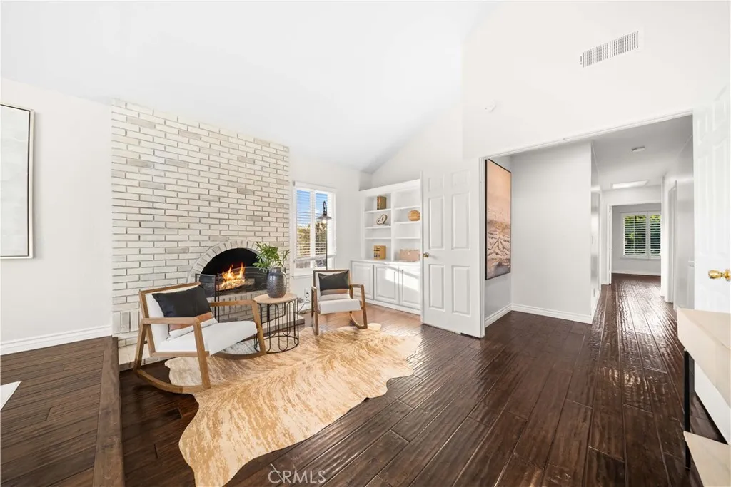 Additional image 94 of 41 Hermosa, Irvine, CA 92620