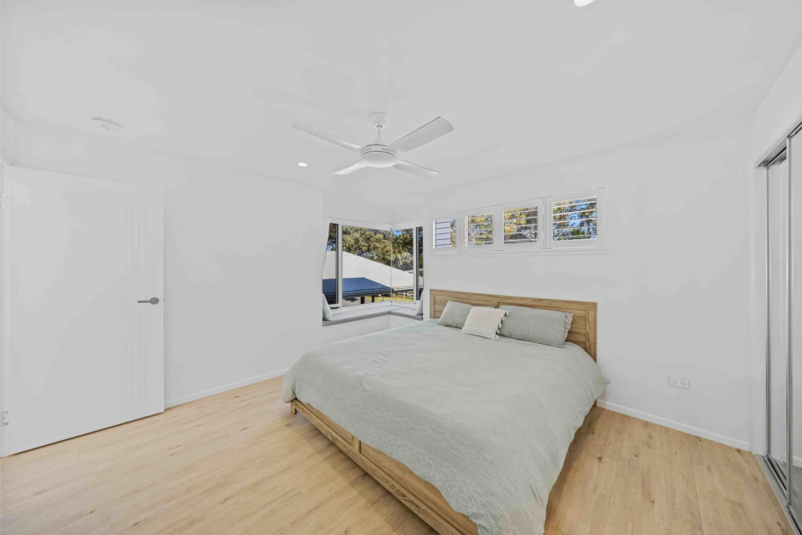 Additional image 11 of 5/3-5 Wyvern Road, Rainbow Beach QLD 4581