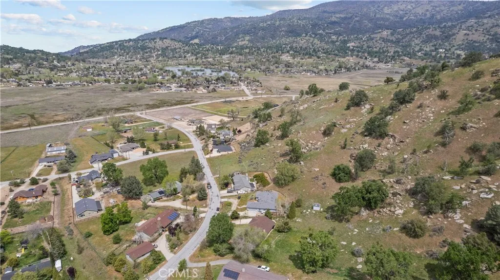 Additional image 7 of 29570 Butterfield Way, Tehachapi, CA 93561
