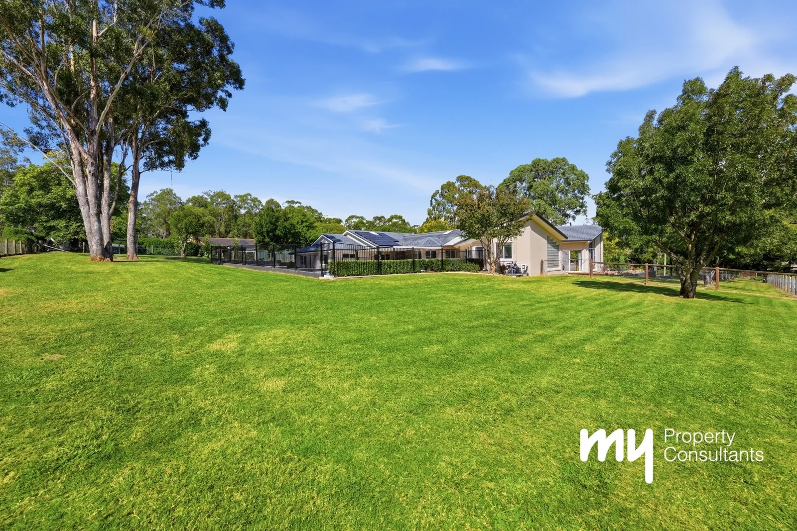 Additional image 28 of 9 Rofe Place, Grasmere NSW 2570