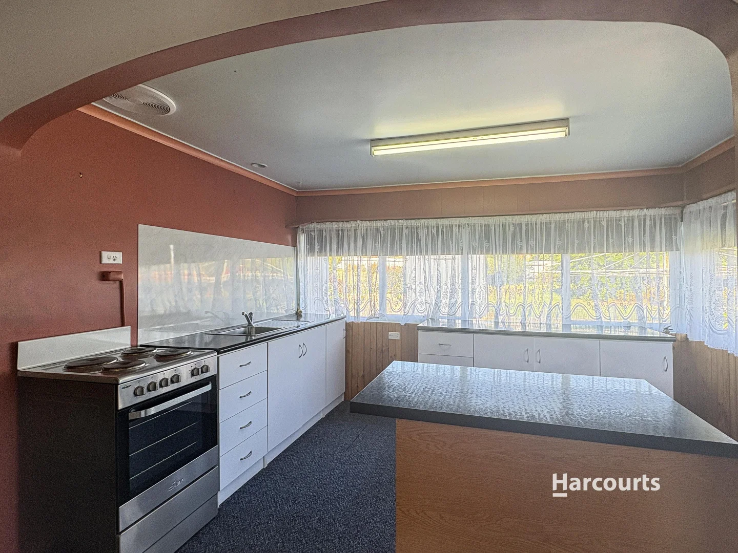 81 Deviation Road, Penguin TAS 7316 photo 2