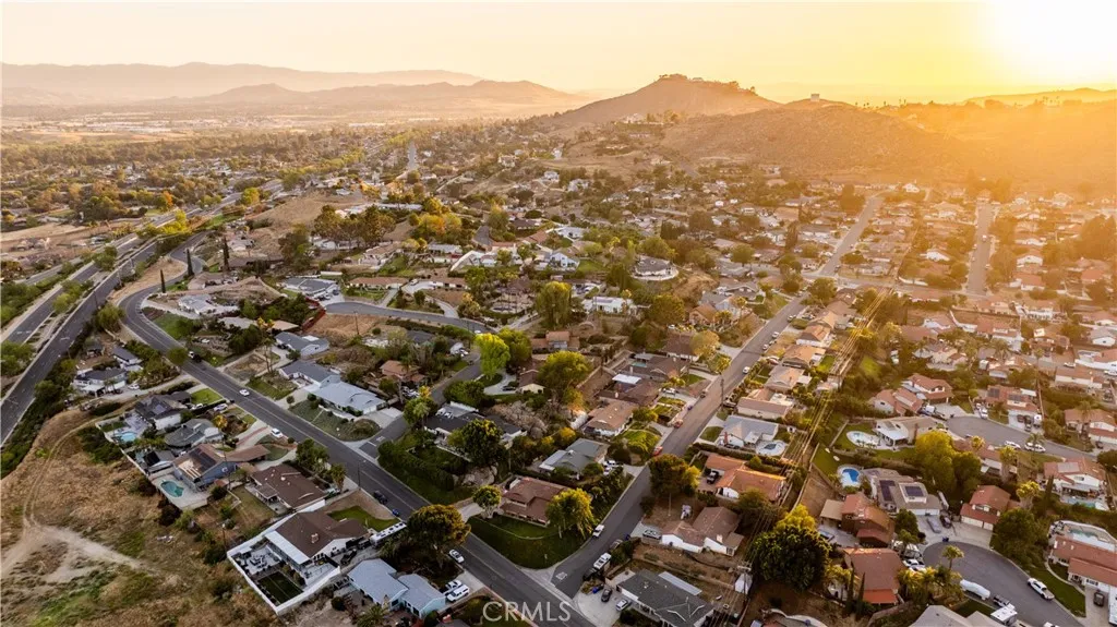 Additional image 4 of 5425 Golden West Ave, Jurupa Valley, CA 92509