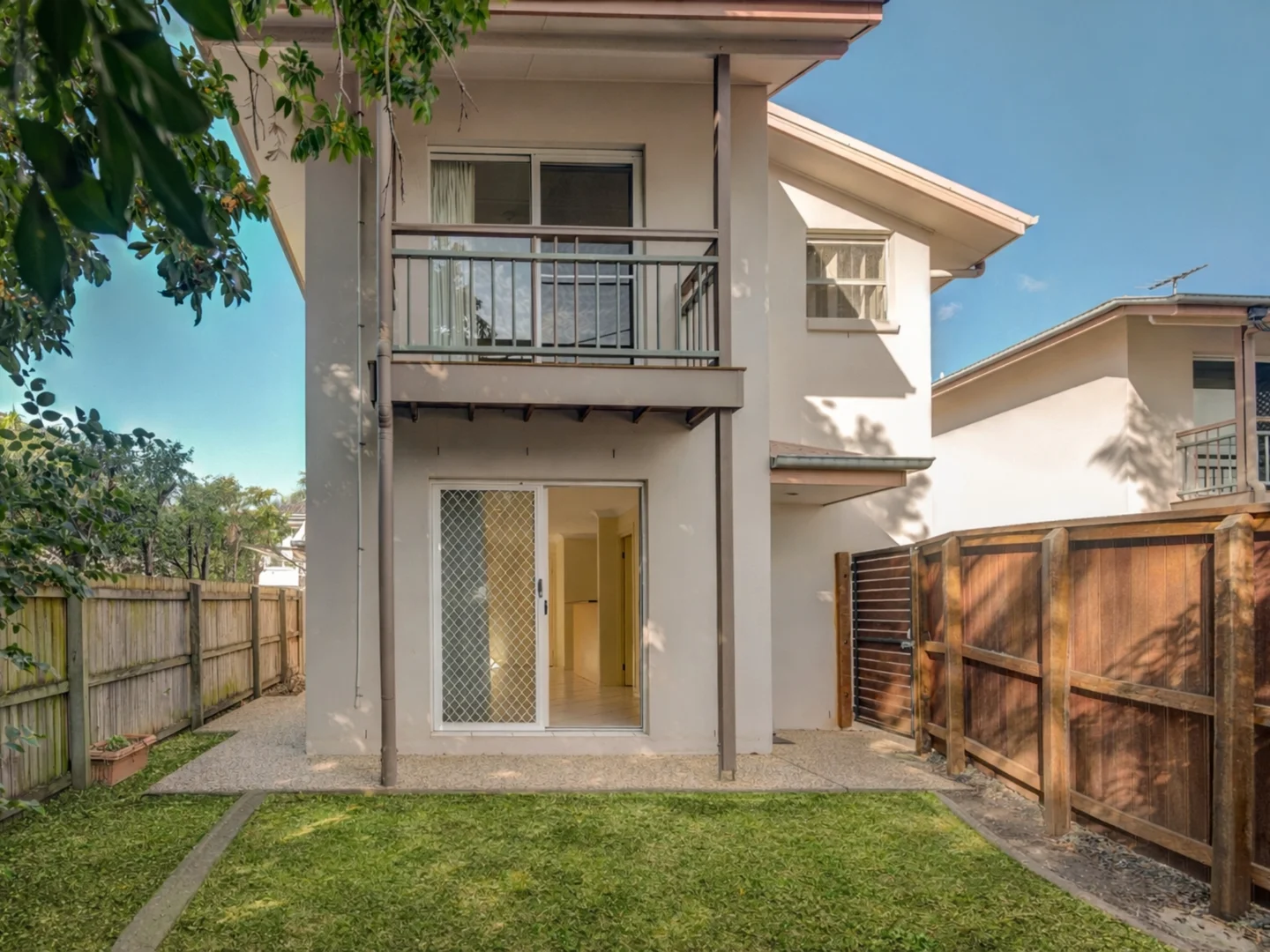 Additional image 11 of 1/177 Riding Road, Balmoral QLD 4171