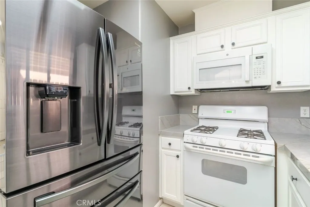 Additional image 11 of 8554 Burnet Avenue Unit 145, North Hills, CA 91343