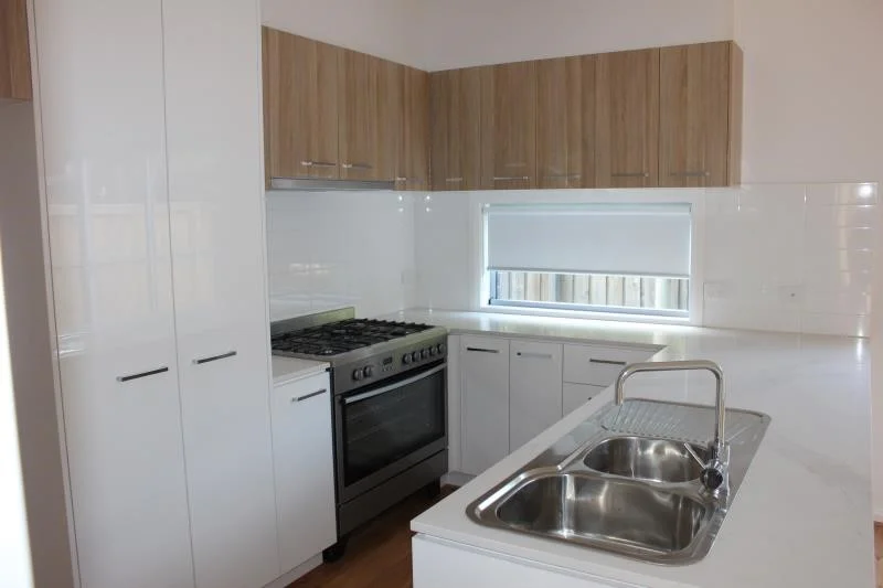 Additional image 2 of 3/46 Percy Street, Newtown VIC 3351