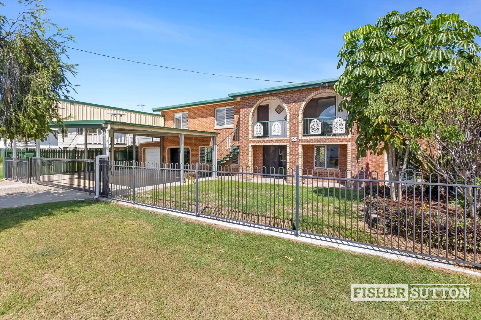 33 Roderkirchen Street, Kawana QLD 4701