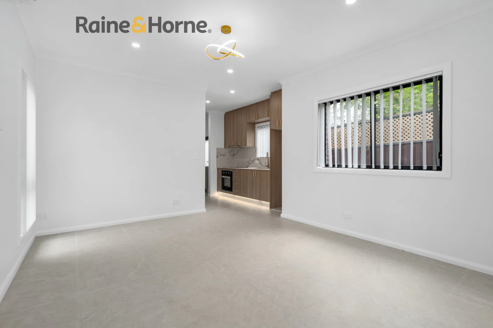 Additional image 2 of 4A Thomas Avenue, Lurnea NSW 2170