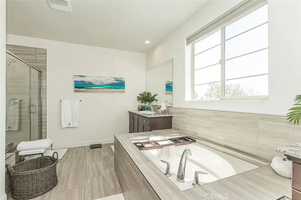 Additional image 35 of 877 Treasure Hills Dr, Madera, CA 93636