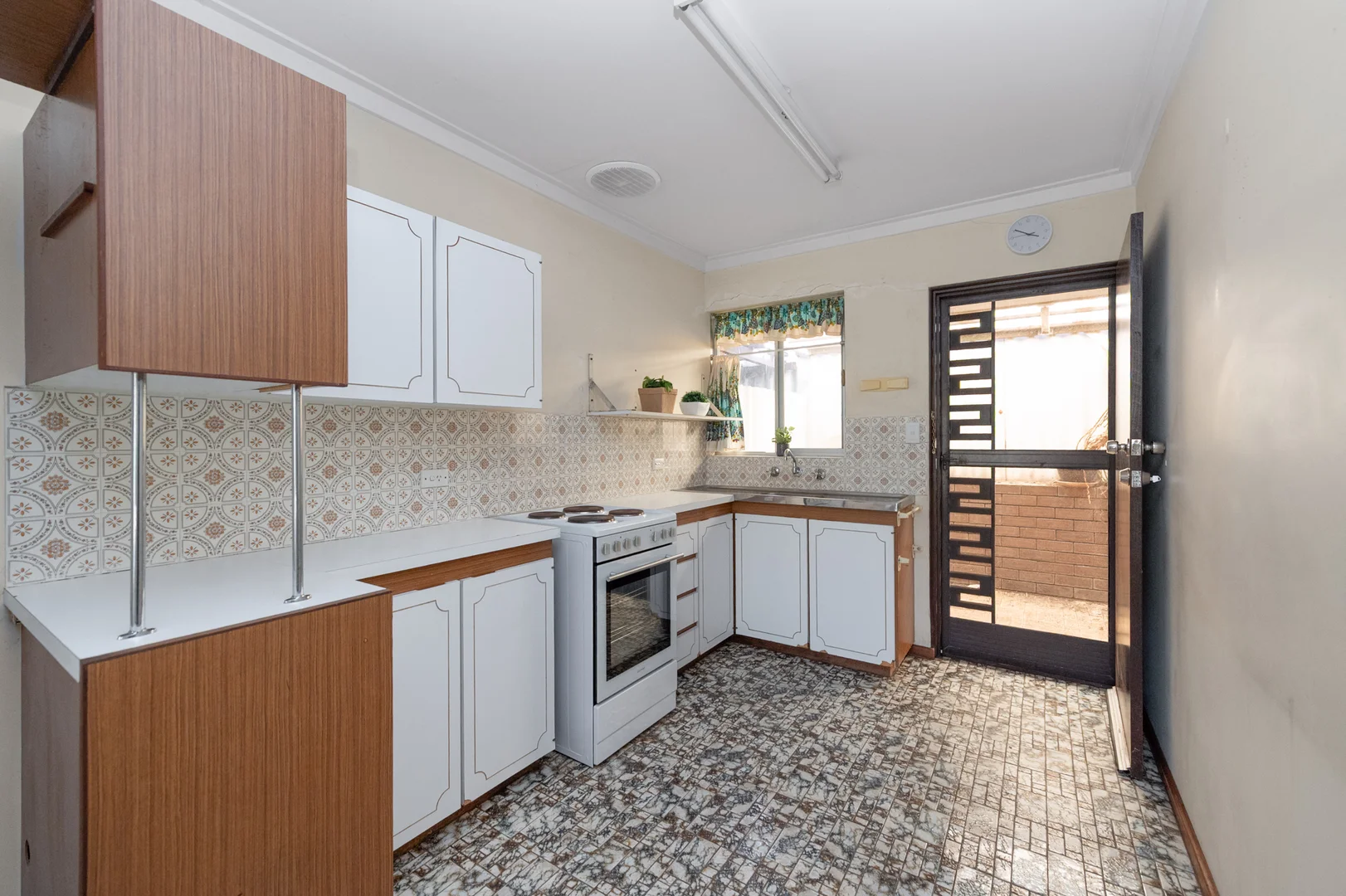 Additional image 5 of 2/15 Tenth Avenue, Maylands WA 6051